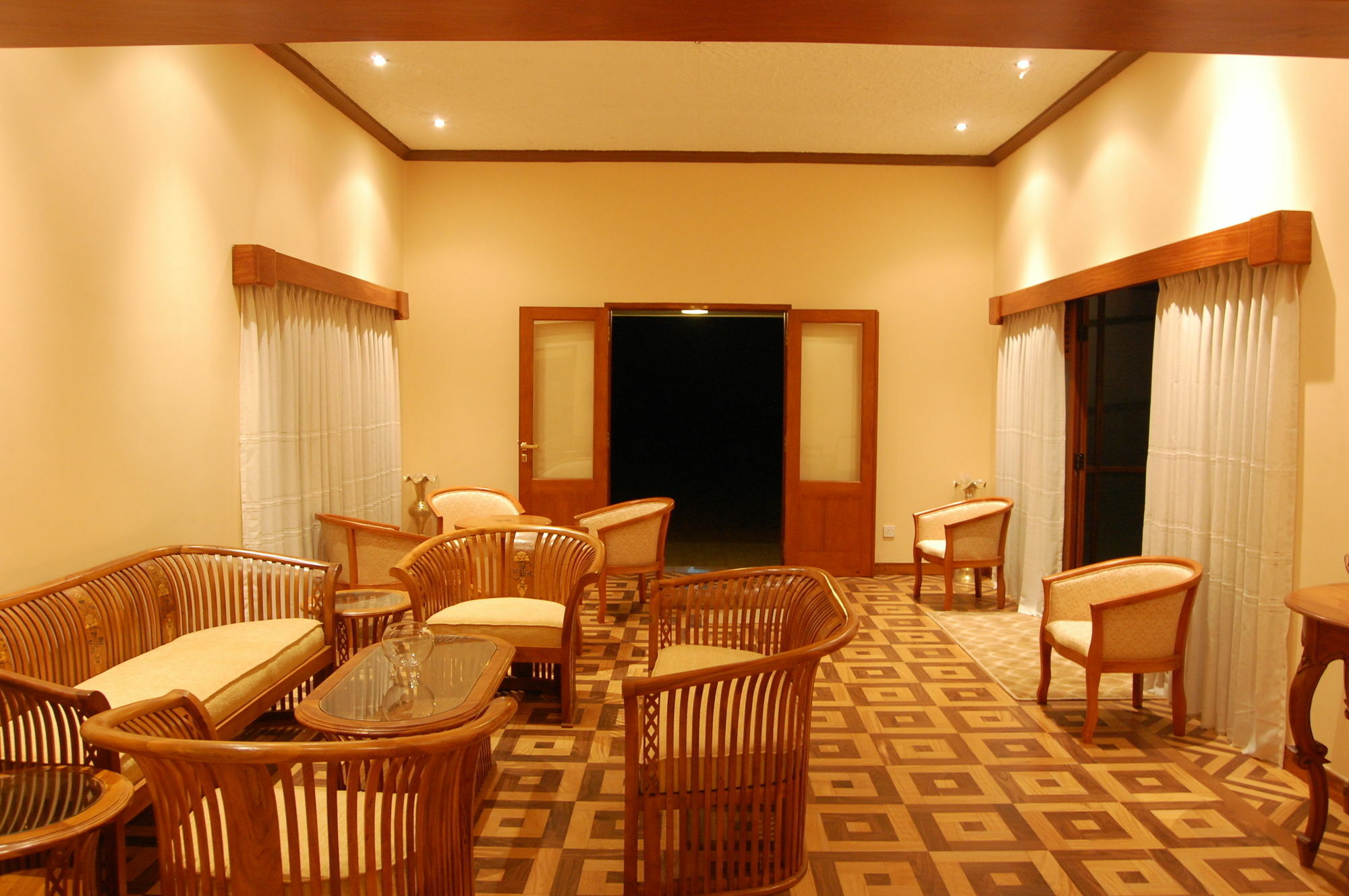 Serene Villa Ратнапура Екстериор снимка